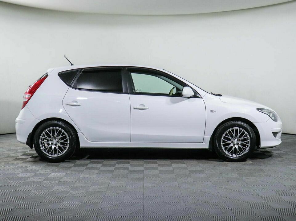 Hyundai i30 I Рестайлинг, фото №4