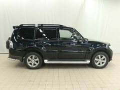 Mitsubishi Pajero IV, фото №3
