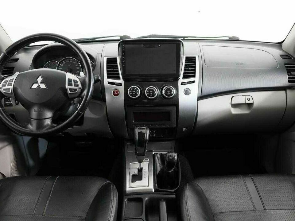 Mitsubishi pajero sport акпп 2013 с пробегом 91 000 км, фото №4