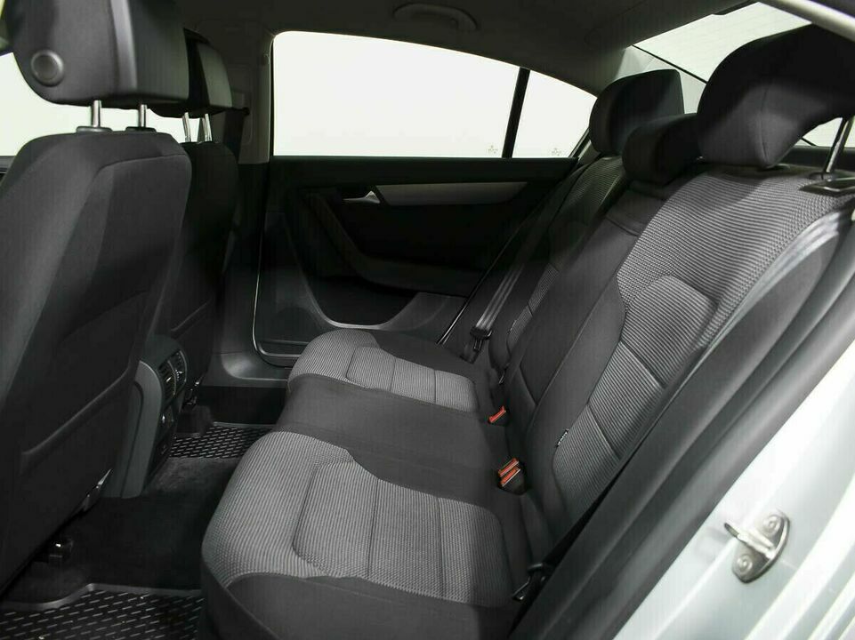 Volkswagen Passat B7, фото №11
